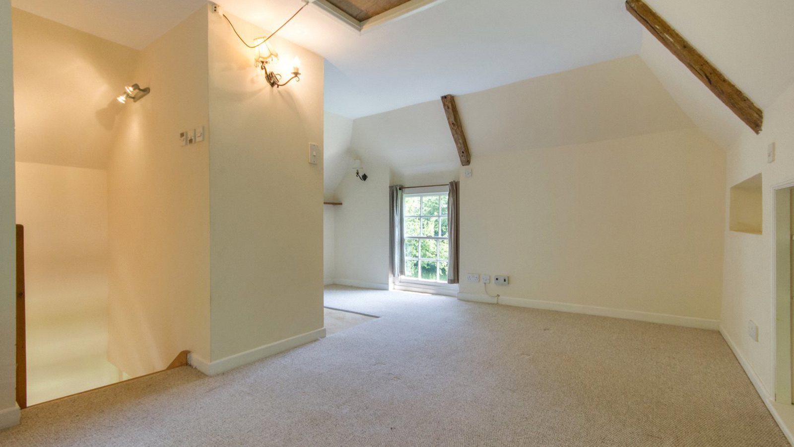 Bedroom.jpg