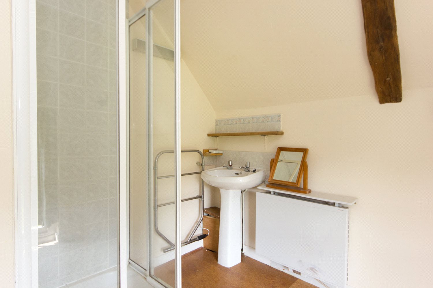 Shower Room.jpg