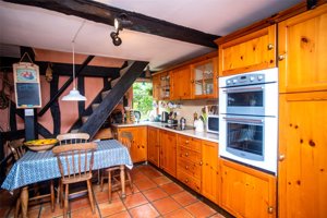 Cambridge, CB23 1HR picture 6