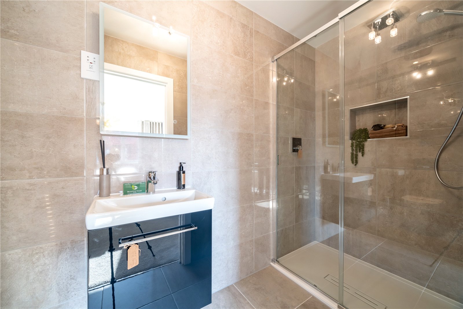 Example Home2.jpg
