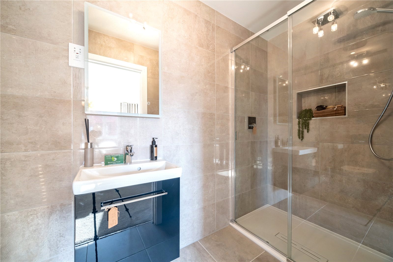 Example Home2.jpg