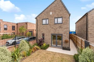 Cambridge, Cambridgeshire, CB24 1EX picture 4