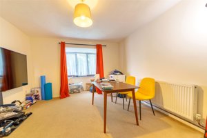 Cambridge, Cambridgeshire, CB24 6BE picture 4