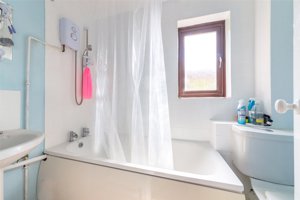 Cambridge, Cambridgeshire, CB24 6BE picture 6