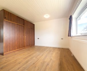 Longstanton Road, Over picture 5