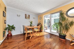 Cambridge, Cambridgeshire, CB24 8SB picture 2