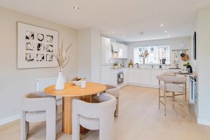 Cambridge, Cambridgeshire, CB24 1EX picture 4