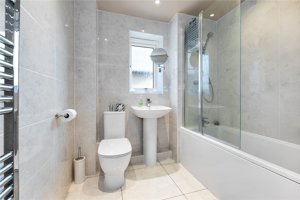 Cambridge, Cambridgeshire, CB24 1AX picture 4