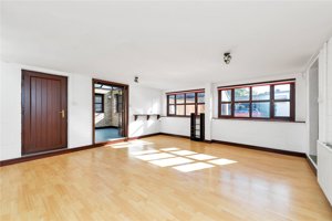 Cambridge, CB25 9NJ picture 4