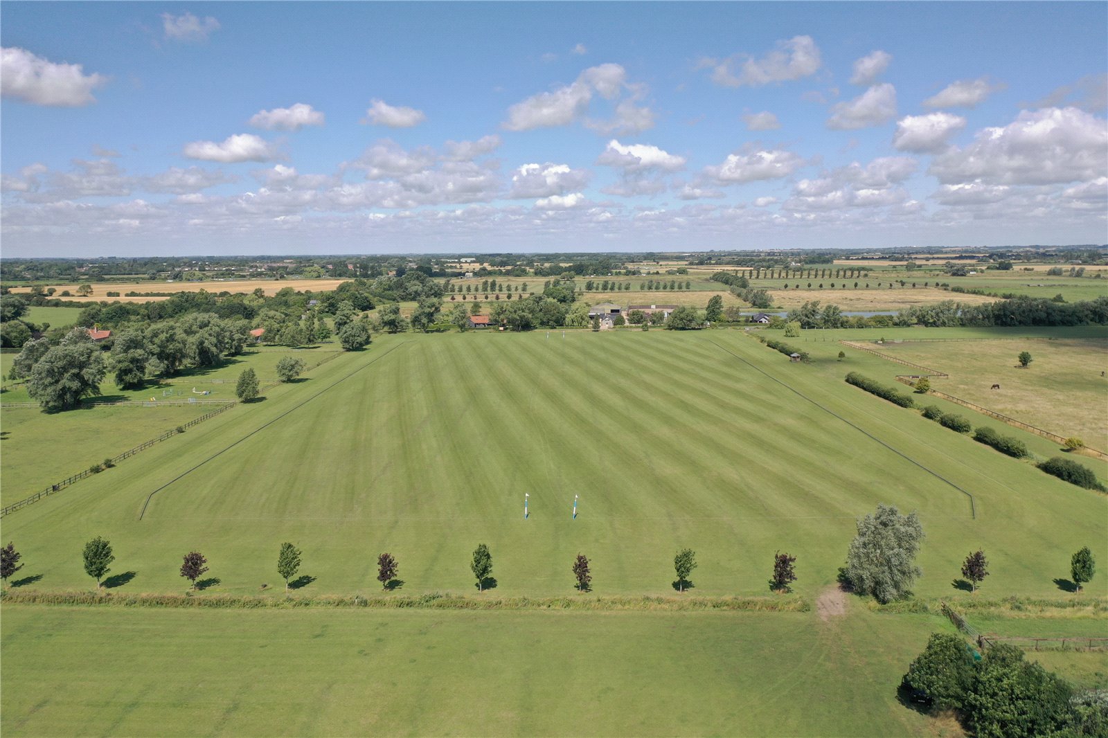 Land East Of Frolic Farm, Lode picture 1