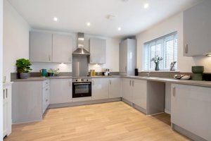 Waterbeach, Cambridgeshire, CB25 9QN picture 1