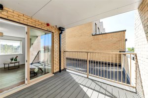 Waterbeach, Cambridgeshire, CB25 9QN picture 3