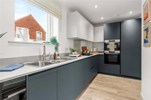 Cambridge, Cambridgeshire, CB25 9QN picture 3