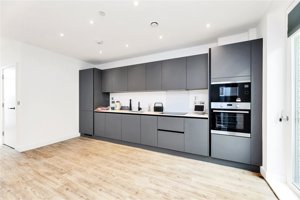 Cambridgeshire, CB3 1BU picture 3