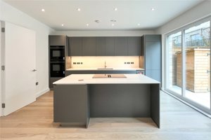 Eddington, Cambridge, CB3 1BU picture 6