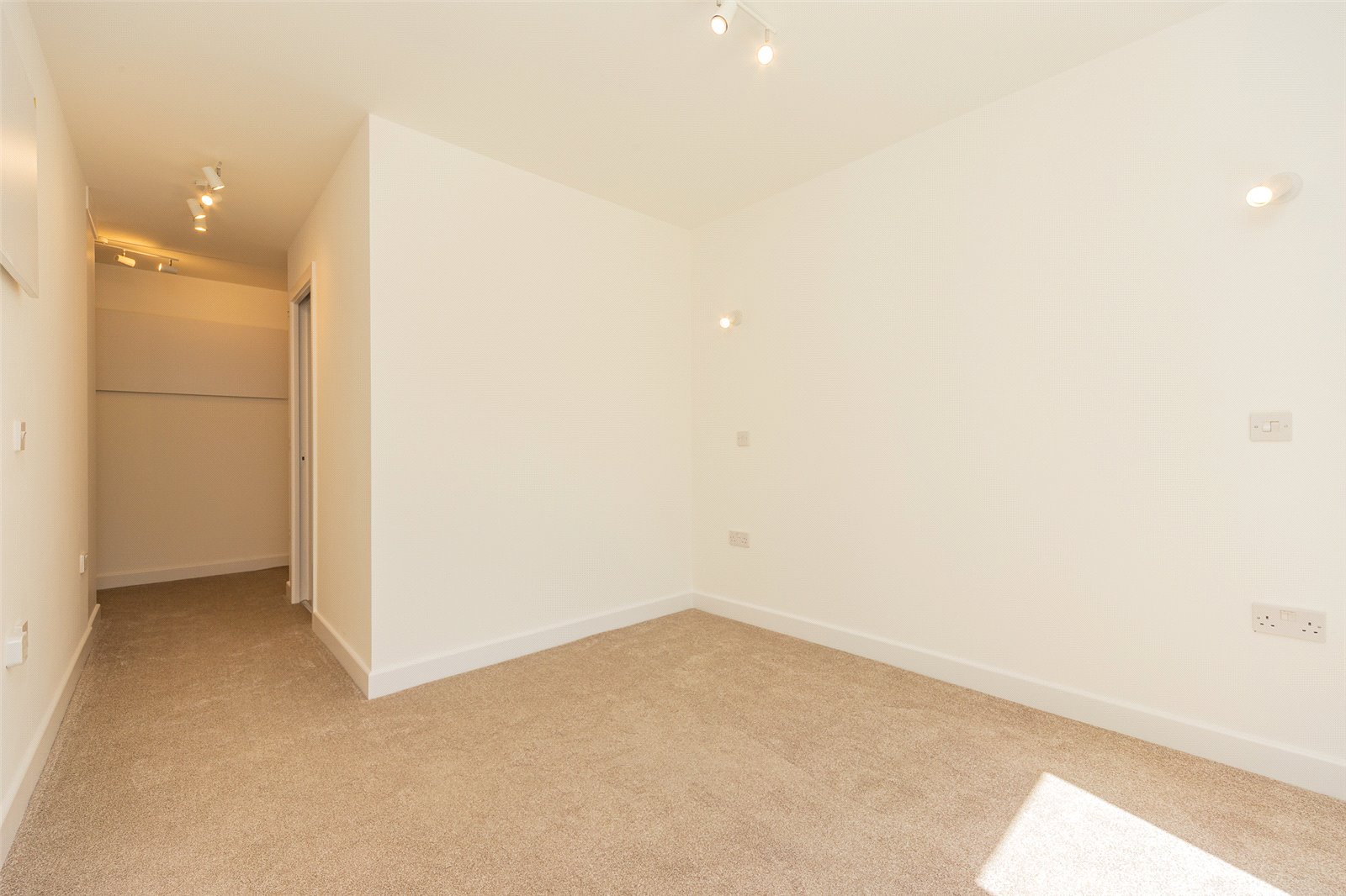 Bedroom1.jpg