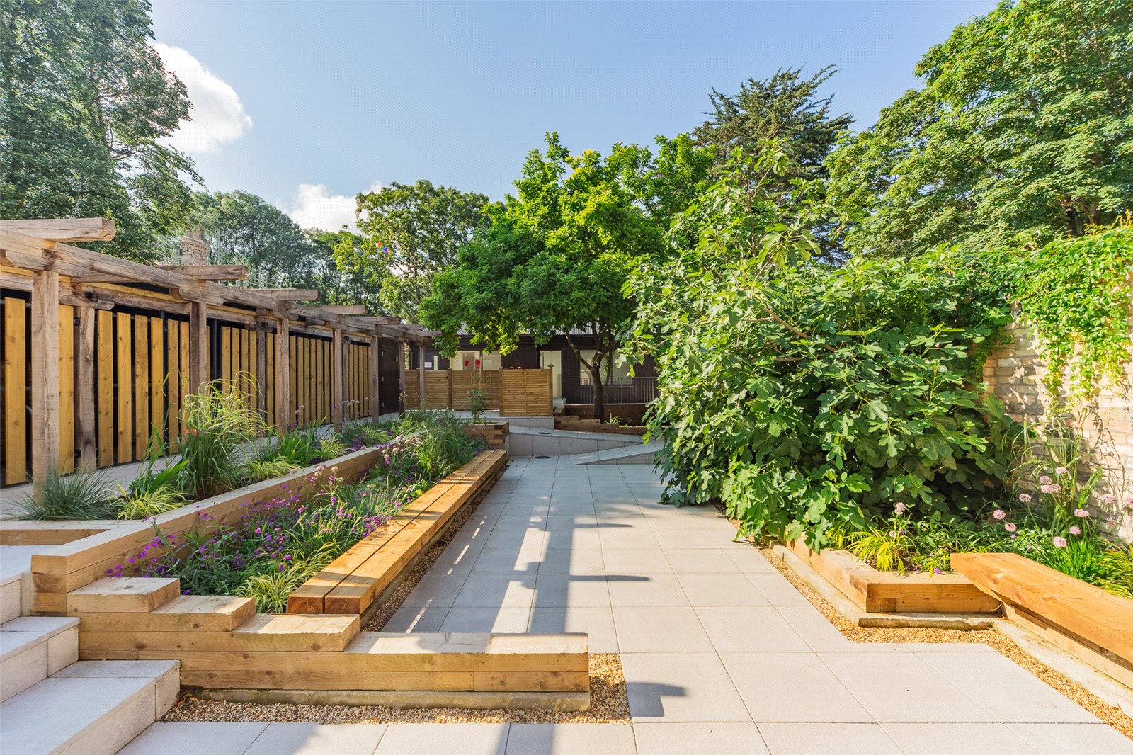 Communal Gardens.jpg