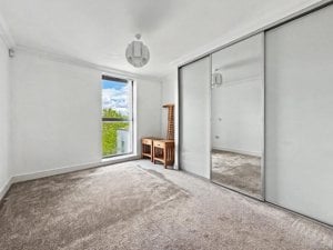 Cambridge, CB3 0EL picture 6