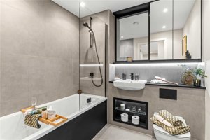 Cambridgeshire, CB3 1BJ picture 4