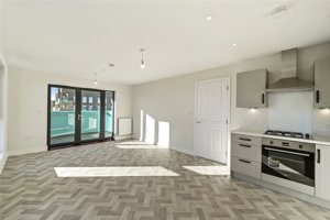 Cambridgeshire, CB3 0UN picture 2