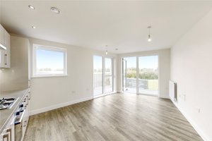 Cambridgeshire, CB3 0XX picture 2