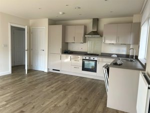 Cambridgeshire, CB3 0XX picture 3