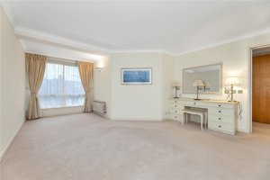 Cambridgeshire, CB3 9AP picture 6