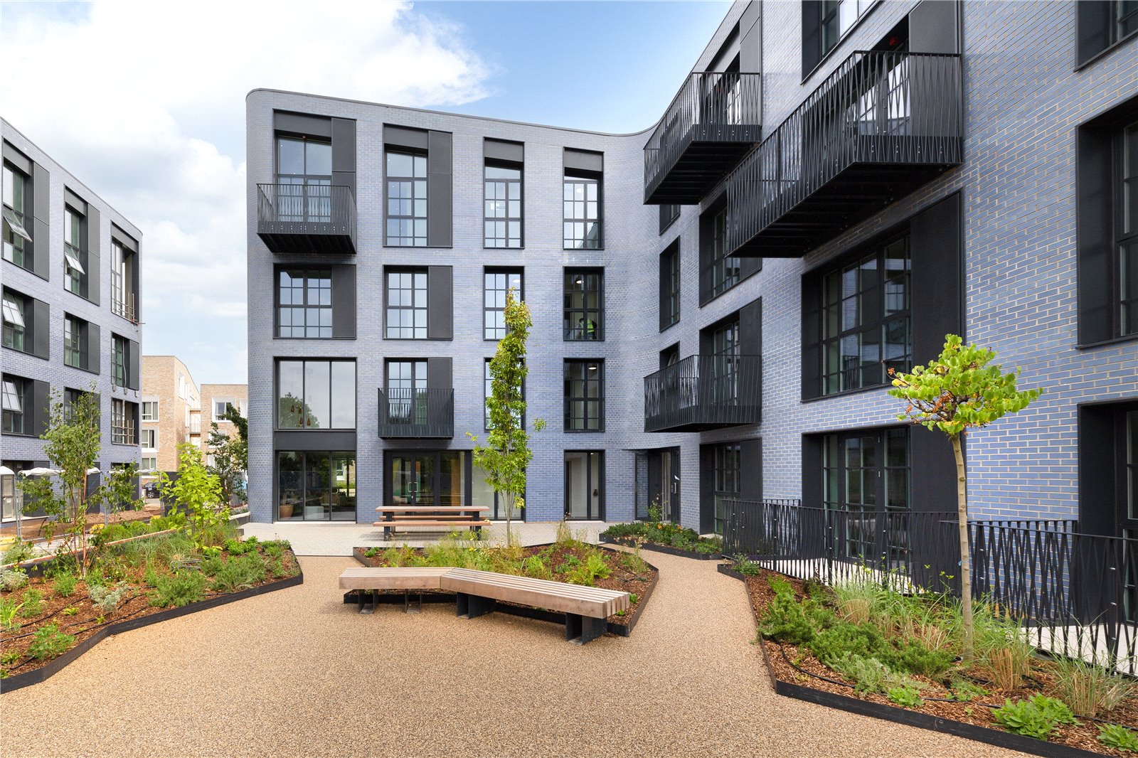 Knights Park, Eddington Avenue picture 1