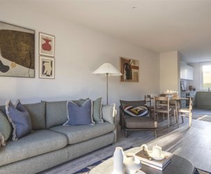 Milne Avenue, Cambridge picture 5