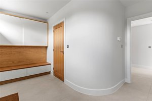 Cambridgeshire, CB3 9LY picture 3