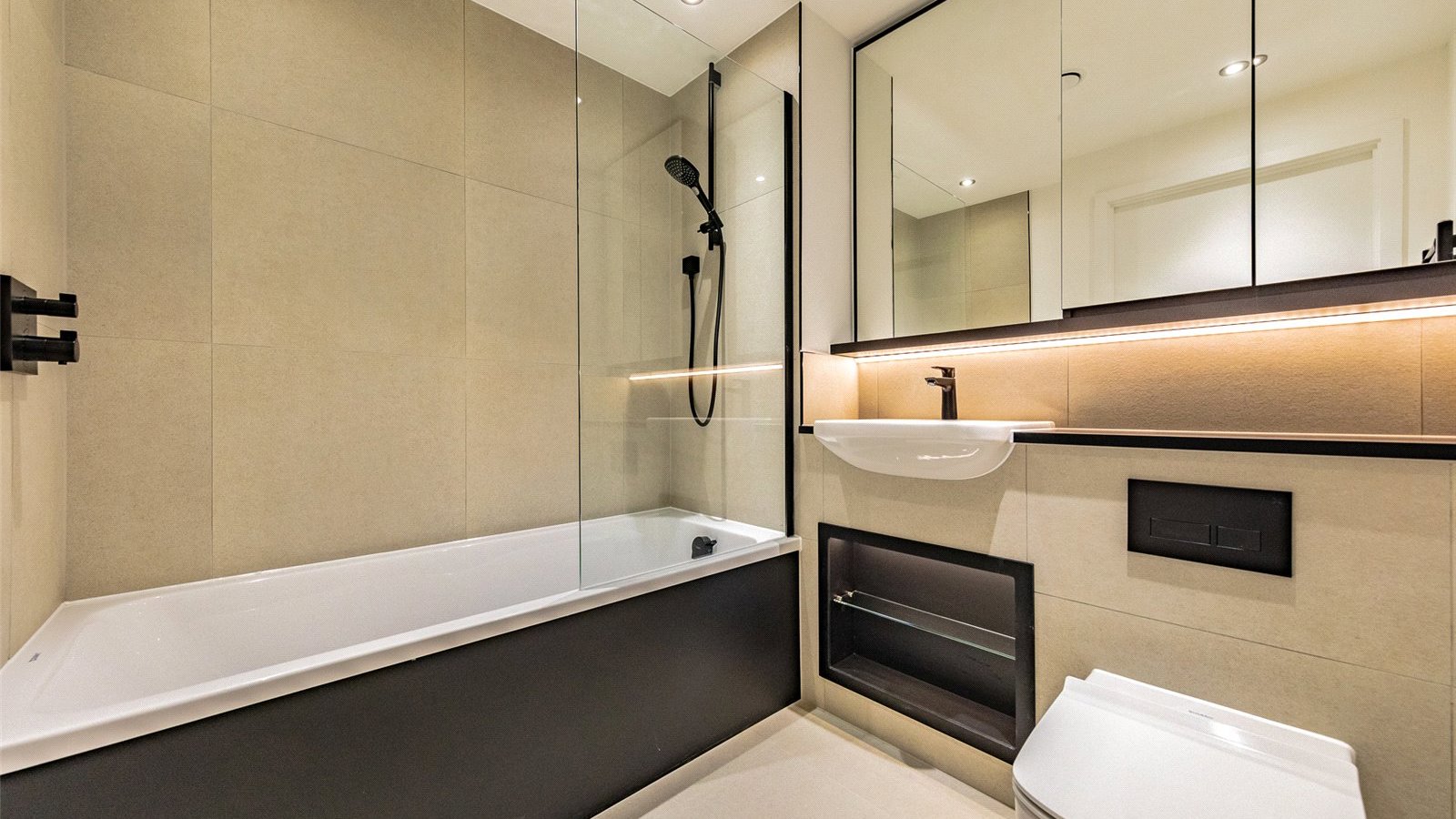 Picture No. 04.jpg Picture No. 04