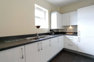 Cambridgeshire, CB4 2EF picture 2