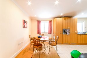 Cambridge, CB4 1GU picture 4