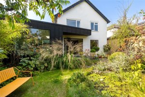 Cambridgeshire, CB4 3EP picture 1