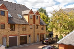 Cambridge, Cambridgeshire, CB5 8DR picture 1