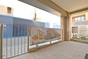 Cambridgeshire, CB5 8ES picture 2