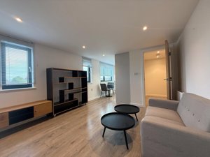 Cambridgeshire, CB5 8LP picture 5