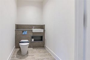 Cambridgeshire, CB5 8XP picture 5