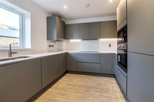 Cambridgeshire, CB5 8XP picture 2