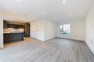 Cambridgeshire, CB5 8XP picture 3