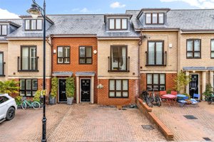 Cambridgeshire, CB5 8HG picture 1