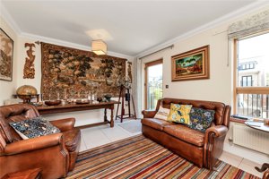 Cambridge, CB5 8HG picture 4