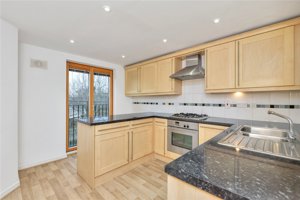 Cambridgeshire, CB5 8JD picture 3