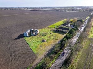 Cambridgeshire, CB6 3PX picture 2