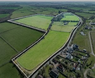 Land At Cross Green, Dullingham picture 1