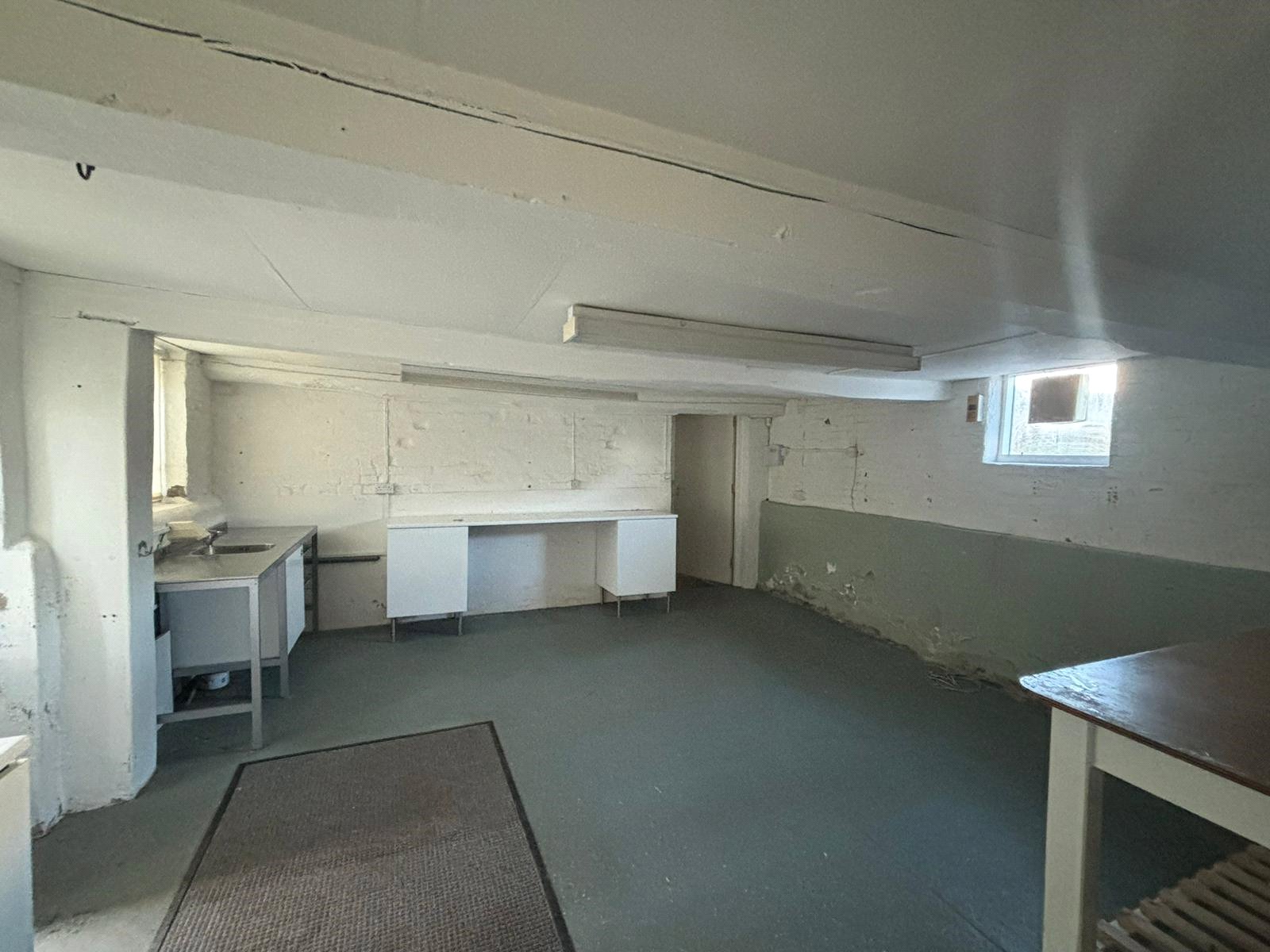 Lower House Farm, Mackworth picture 5