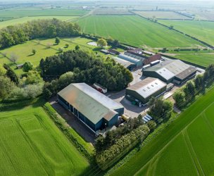 & Lea Marsh Farm, Retford, Nottinghamshire picture 4