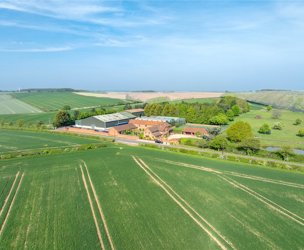 & Lea Marsh Farm, Retford, Nottinghamshire picture 1
