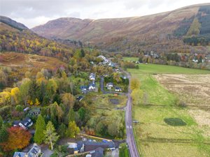 Development Land, Lochearnhead picture 6