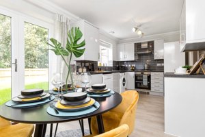 Suffolk, IP19 8TP picture 6